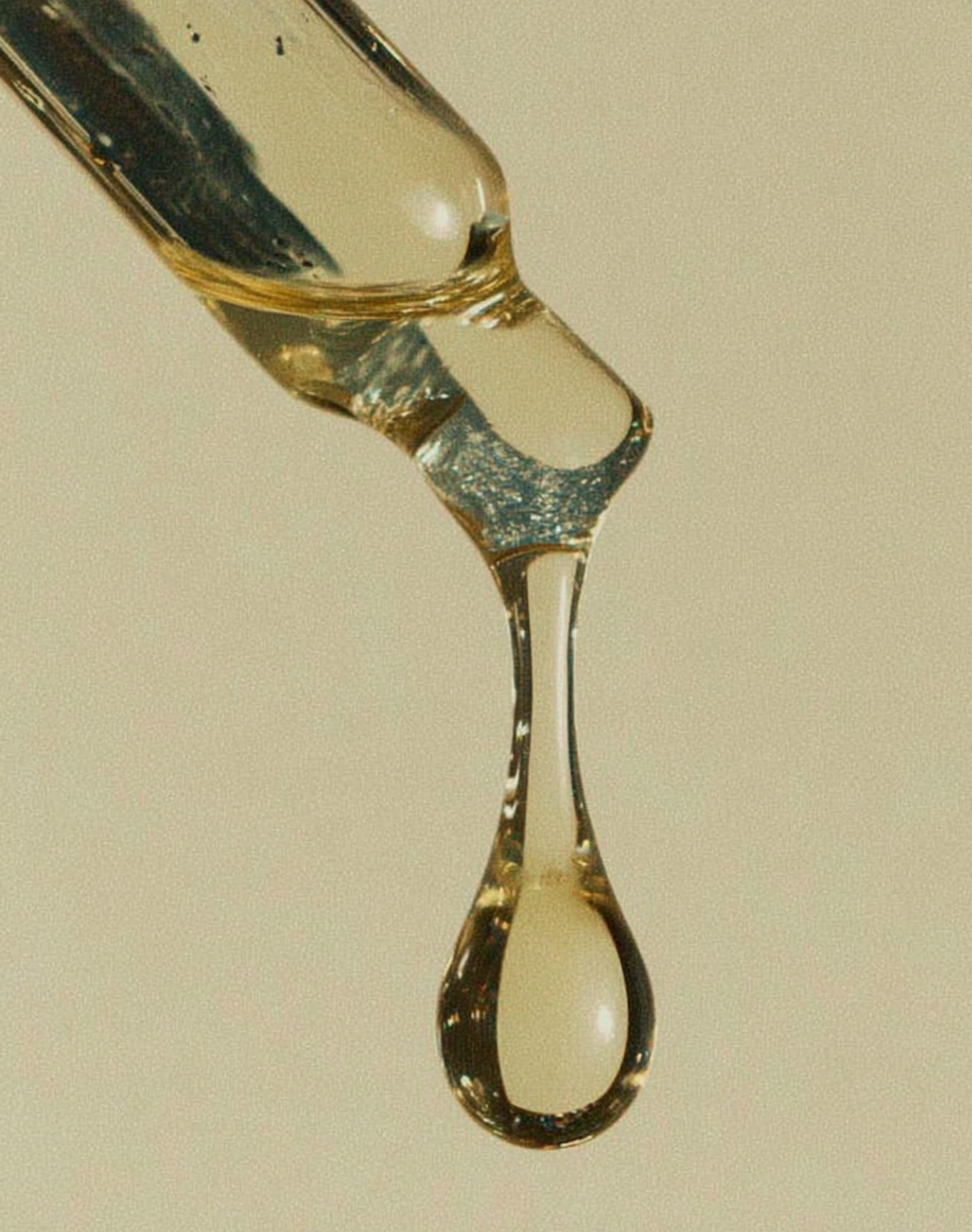 Korean Skincare Resaltz Gua Sha Grapefruit Body Cleansing Bar Oil